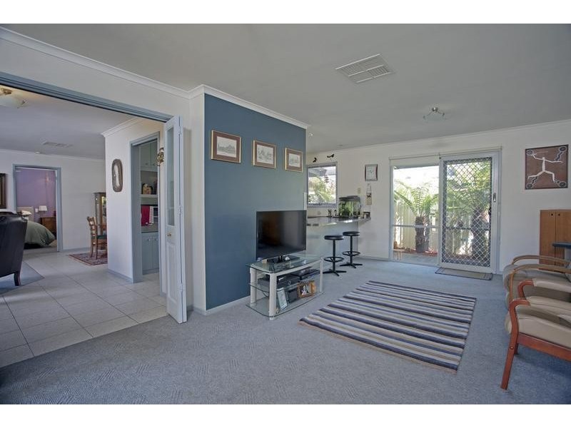 21 Spring Hill Drive, Spring Gully VIC 3550