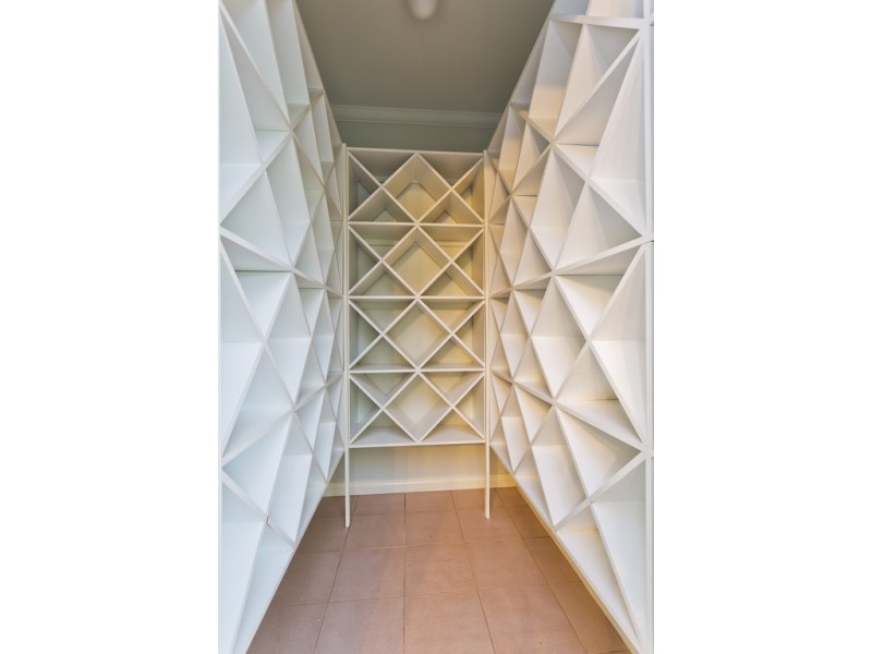 4 Harrods Court, Strathdale VIC 3550