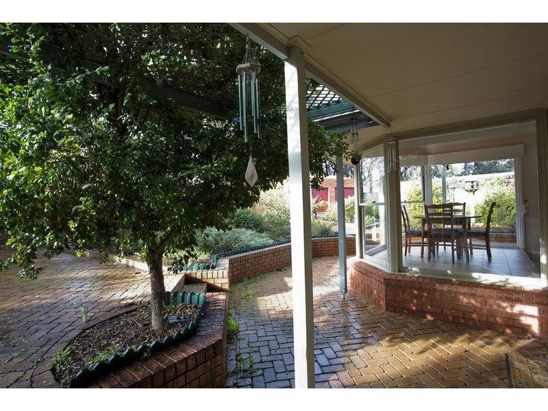 4 Harrods Court, Strathdale VIC 3550