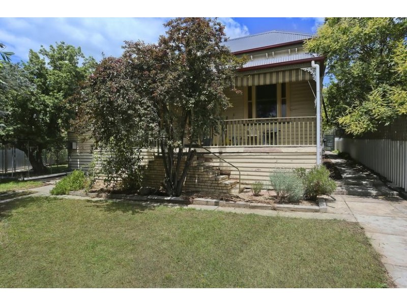 50 Pallett Street, Golden Square VIC 3555