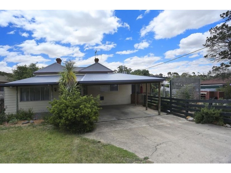 50 Pallett Street, Golden Square VIC 3555