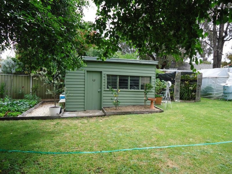 4 Beischer Street, Strathdale VIC 3550