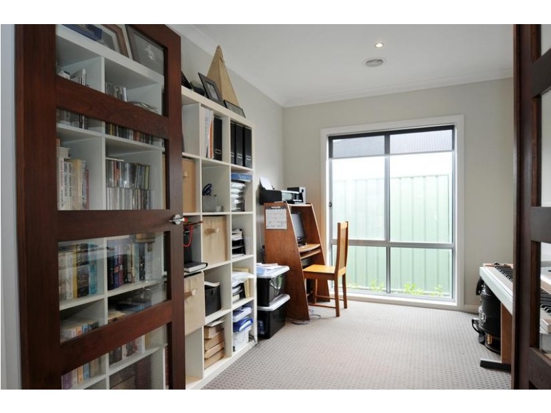 5 Fellows Place, Maiden Gully VIC 3551