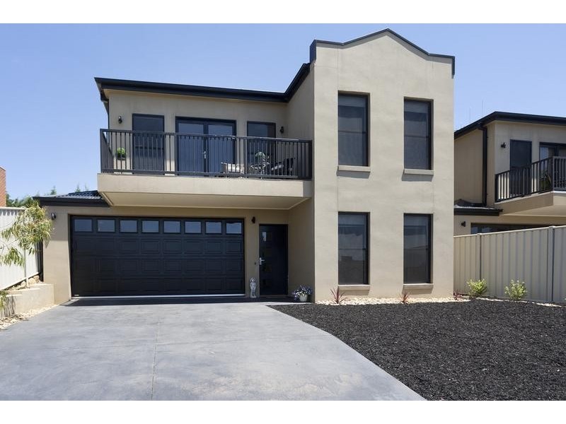 11A Gumnut Rise, Strathdale VIC 3550