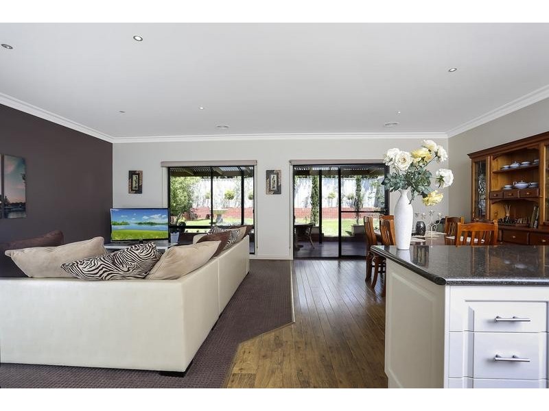 11A Gumnut Rise, Strathdale VIC 3550