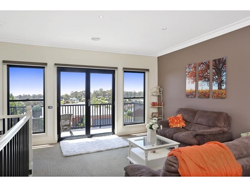 11A Gumnut Rise, Strathdale VIC 3550