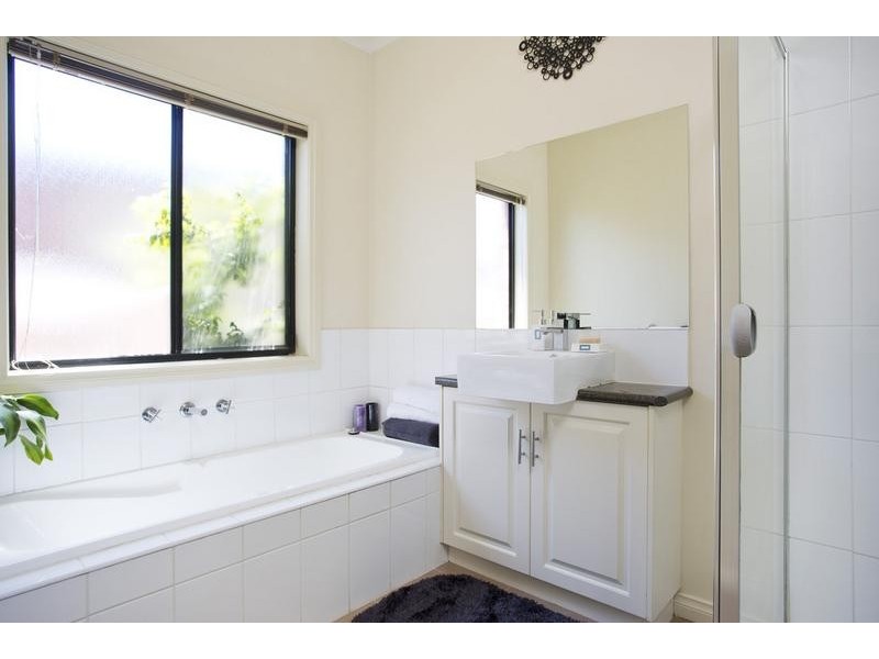 11A Gumnut Rise, Strathdale VIC 3550