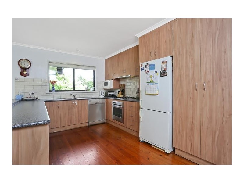83 Harley Street, Strathdale VIC 3550