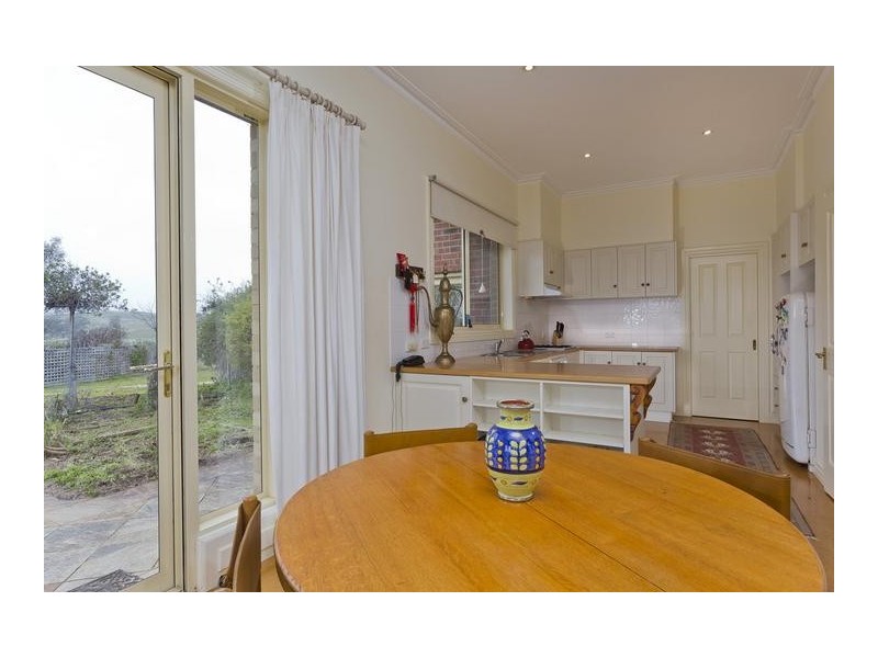 251 Pinjarra Drive, Lockwood South VIC 3551