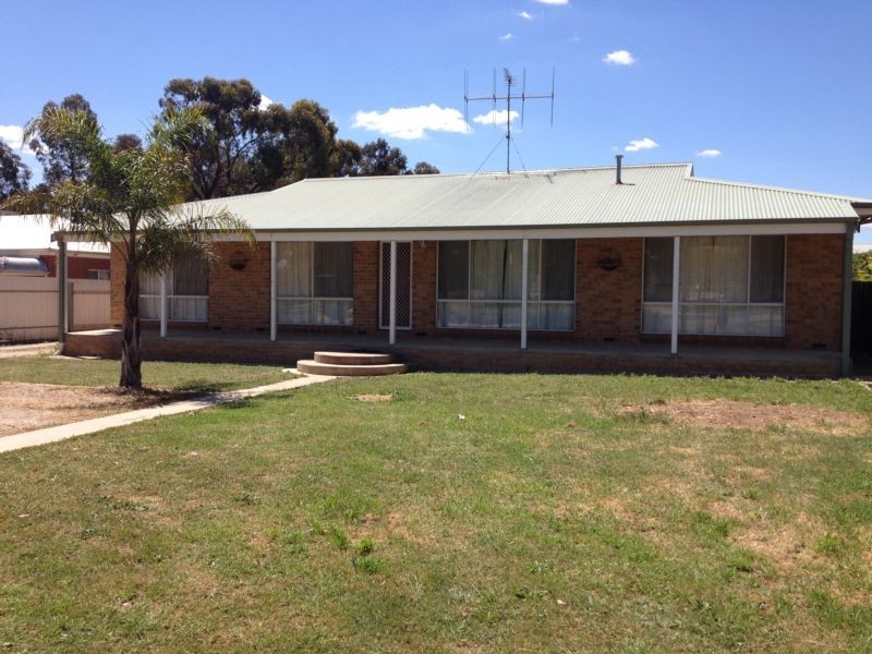 23 Ham Street, Kangaroo Flat VIC 3555