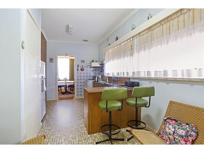 12 Carpenter Street, Kangaroo Flat VIC 3555