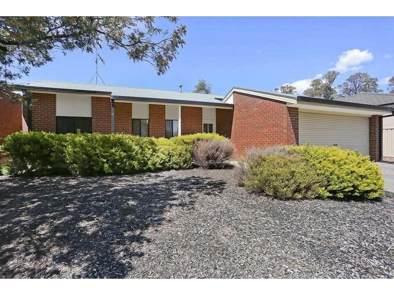 19 Irkara Drive, Kennington VIC 3550