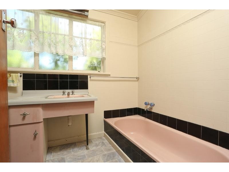 22 Mahon Avenue, Kennington VIC 3550
