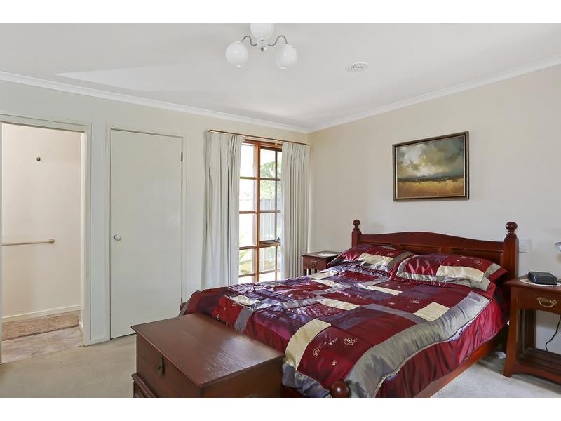 1 Teal Court, Strathdale VIC 3550