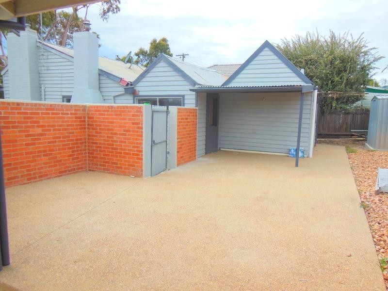 275 Eaglehawk Road, California Gully VIC 3556
