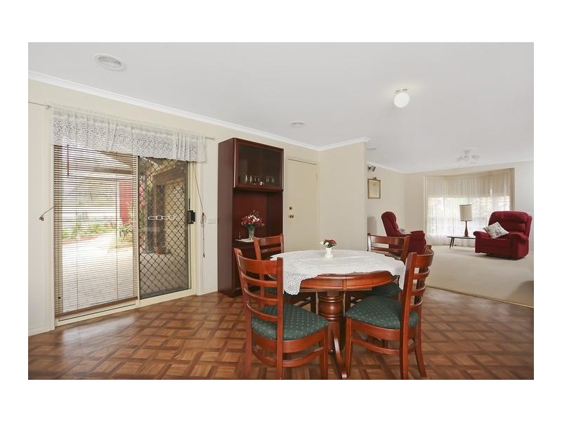 2 Bassett Drive, Strathfieldsaye VIC 3551