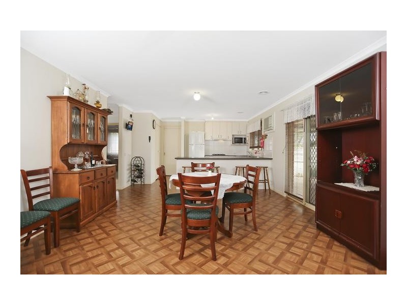 2 Bassett Drive, Strathfieldsaye VIC 3551