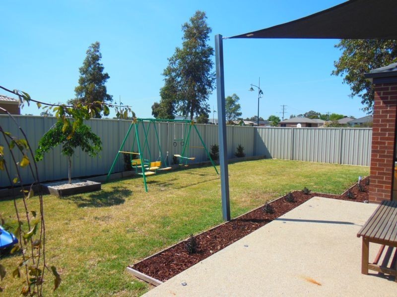 1 McMeeken Way, Epsom VIC 3551