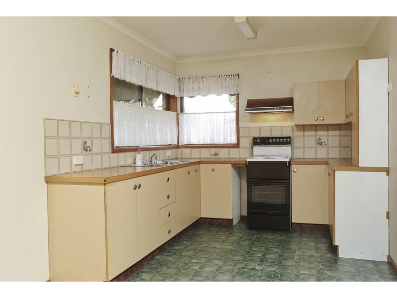 2/18 Watson Avenue, Eaglehawk VIC 3556