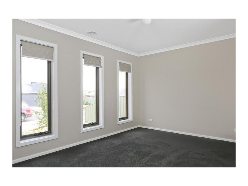 7 Ayden Place, Maiden Gully VIC 3551