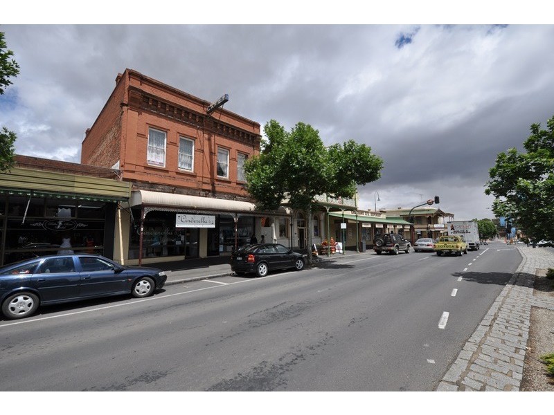 58-60 High Street, Eaglehawk VIC 3556