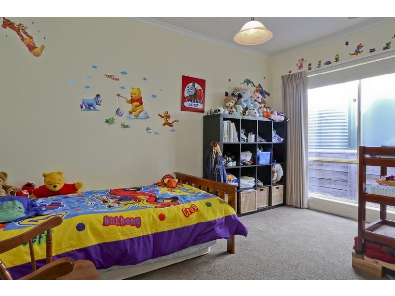 30 Keogh Drive, Spring Gully VIC 3550