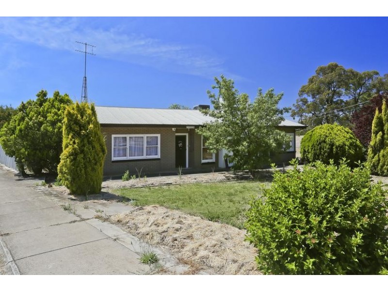 2 Harvey Street, West Bendigo VIC 3550