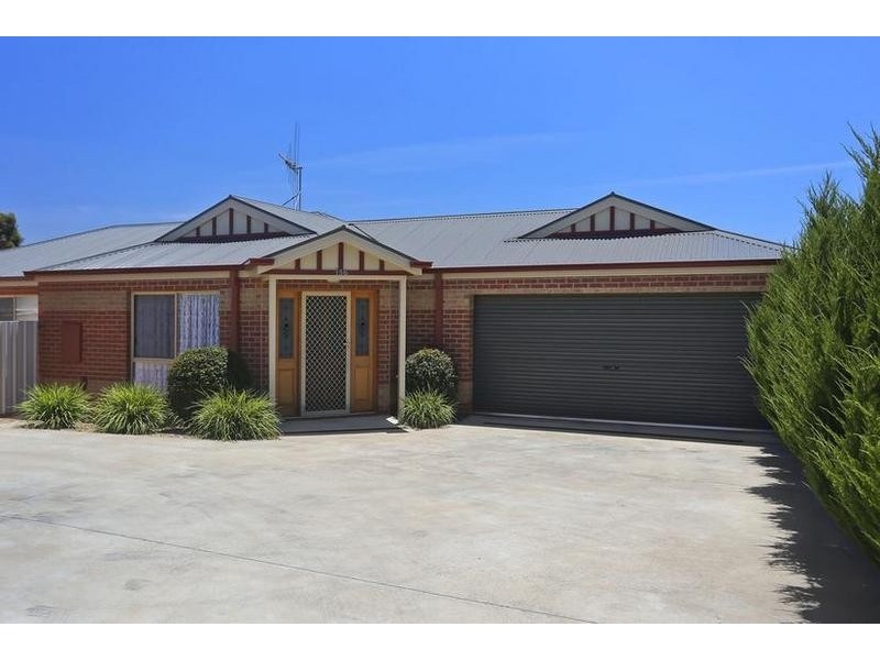 15B Elizabeth Street, Kangaroo Flat VIC 3555