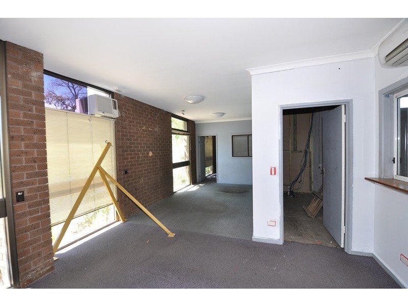 8 Adam Street, Bendigo VIC 3550