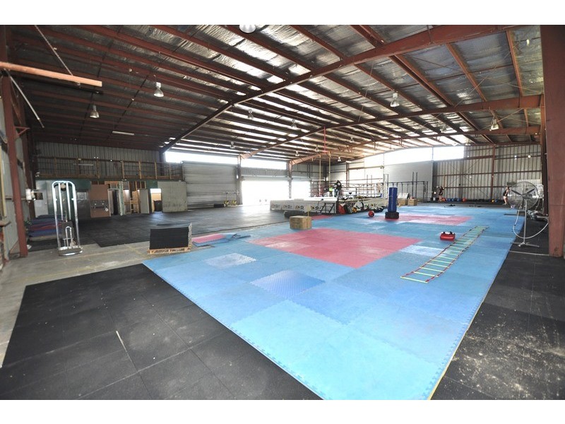 8 Adam Street, Bendigo VIC 3550