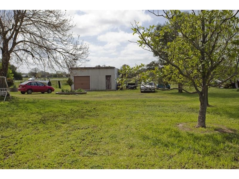 802 Midland Highway, Huntly VIC 3551