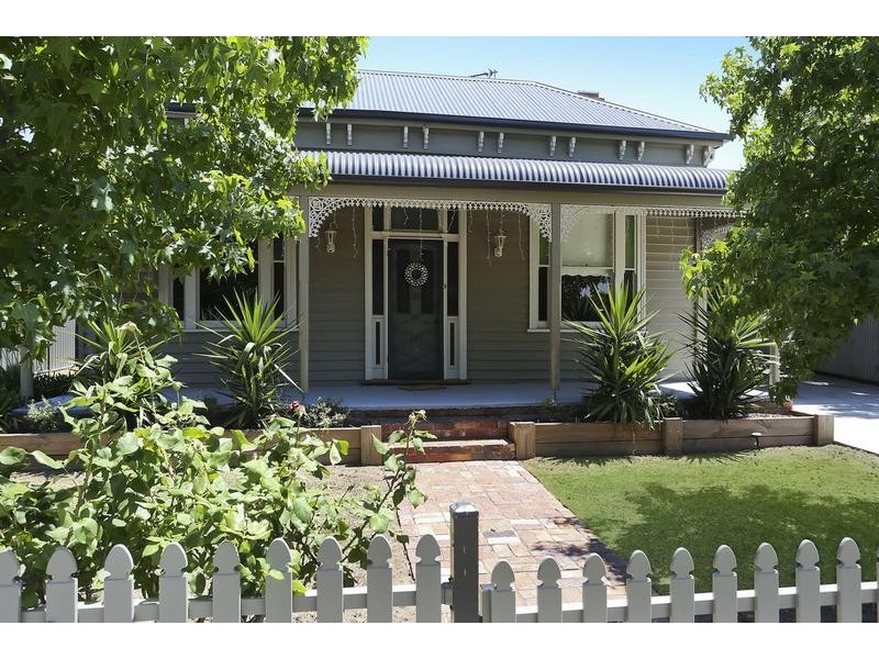 11 Norfolk Street, Bendigo VIC 3550