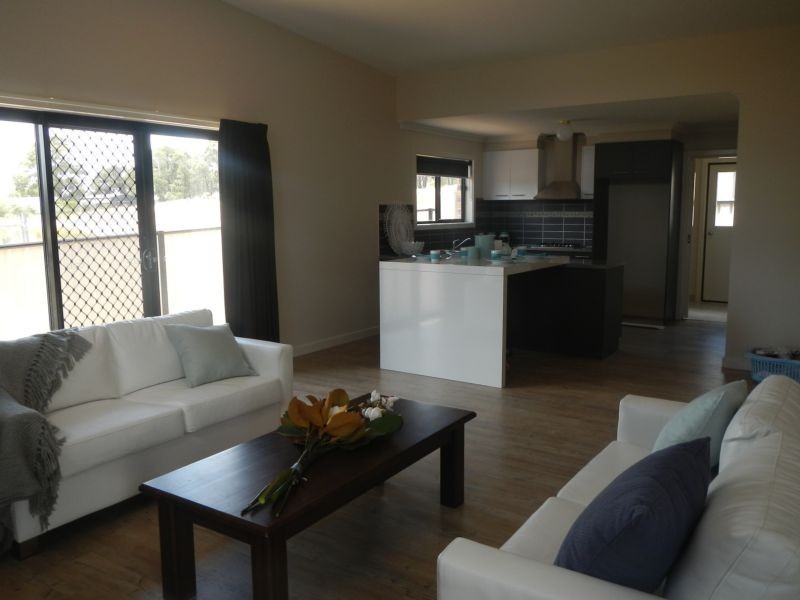 6 Garnet Court, Kangaroo Flat VIC 3555