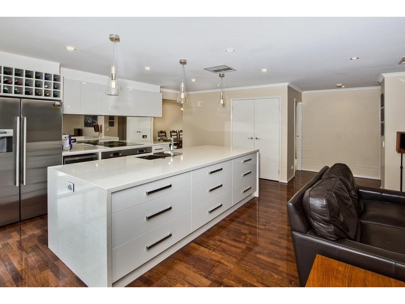 5 Orchard Walk, Strathfieldsaye VIC 3551