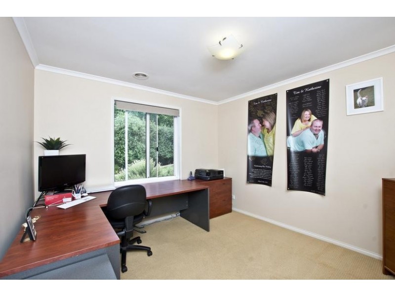 5 Orchard Walk, Strathfieldsaye VIC 3551
