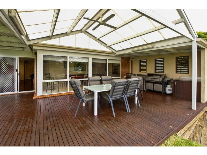 5 Orchard Walk, Strathfieldsaye VIC 3551