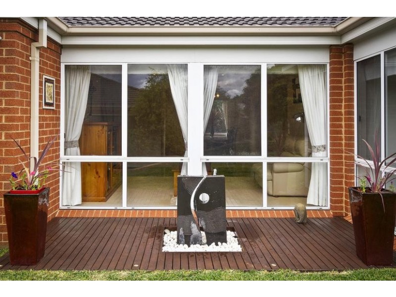 5 Orchard Walk, Strathfieldsaye VIC 3551