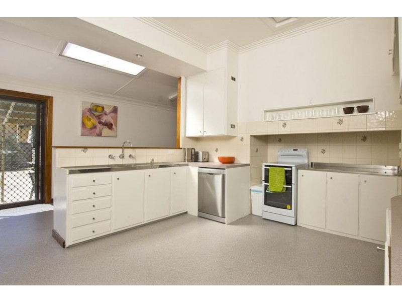 4 Jennings Street, East Bendigo VIC 3550