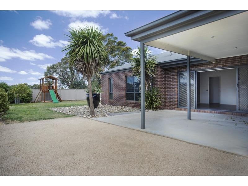 26 Goynes Road, Epsom VIC 3551