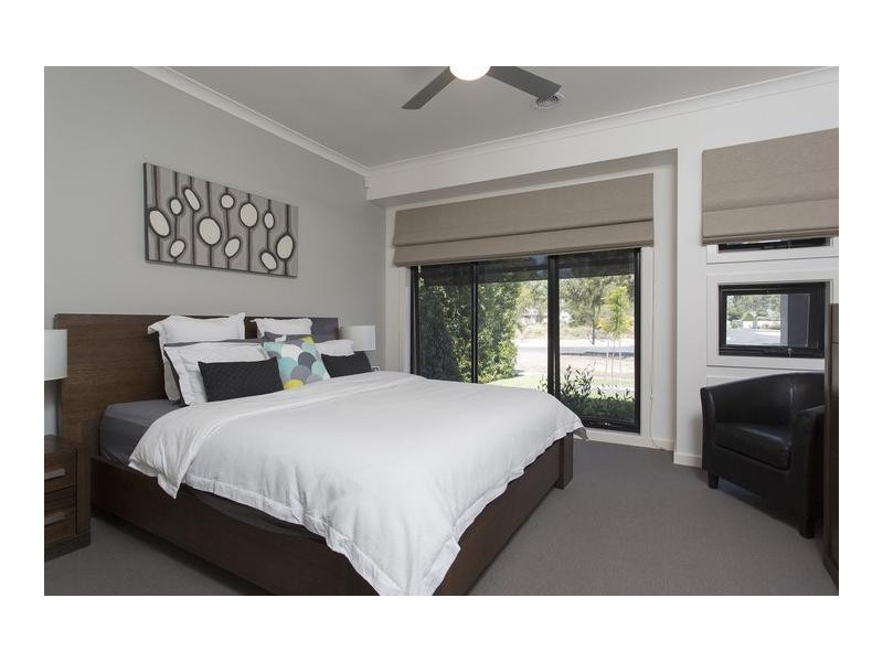 2 Black Wattle Avenue, Epsom VIC 3551