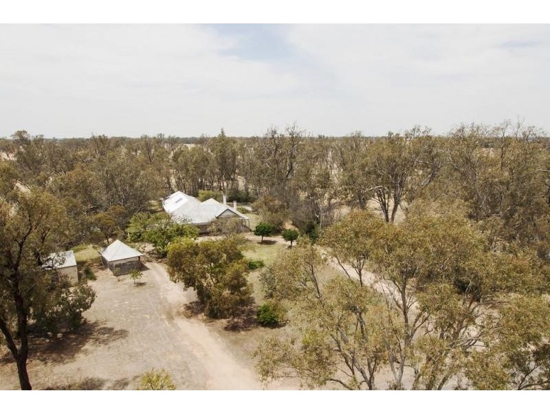 208 Longs Road, Serpentine VIC 3517