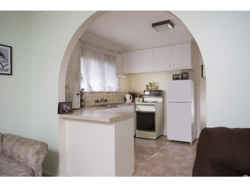 2/101 Neale Street, Flora Hill VIC 3550