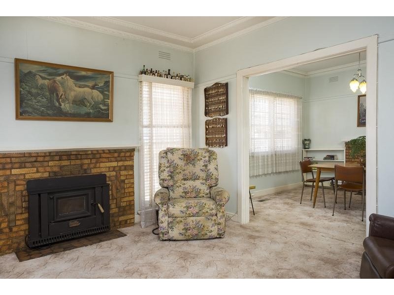 128 Neale Street, Flora Hill VIC 3550