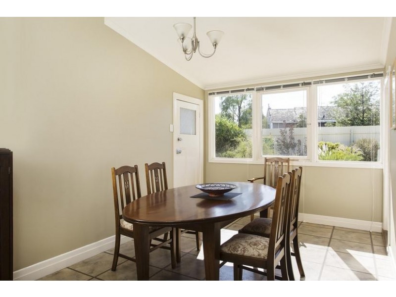 13 Somerville Street, Flora Hill VIC 3550