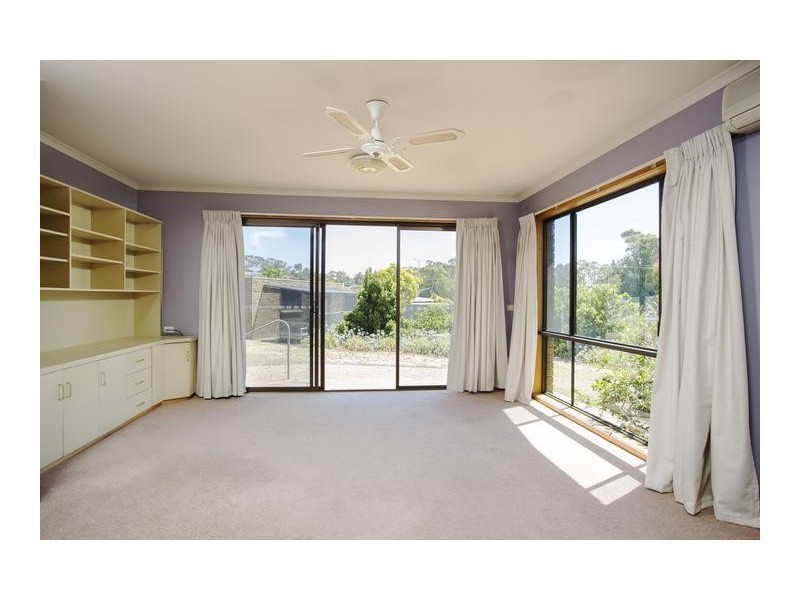 3 Windsor Court, Kennington VIC 3550
