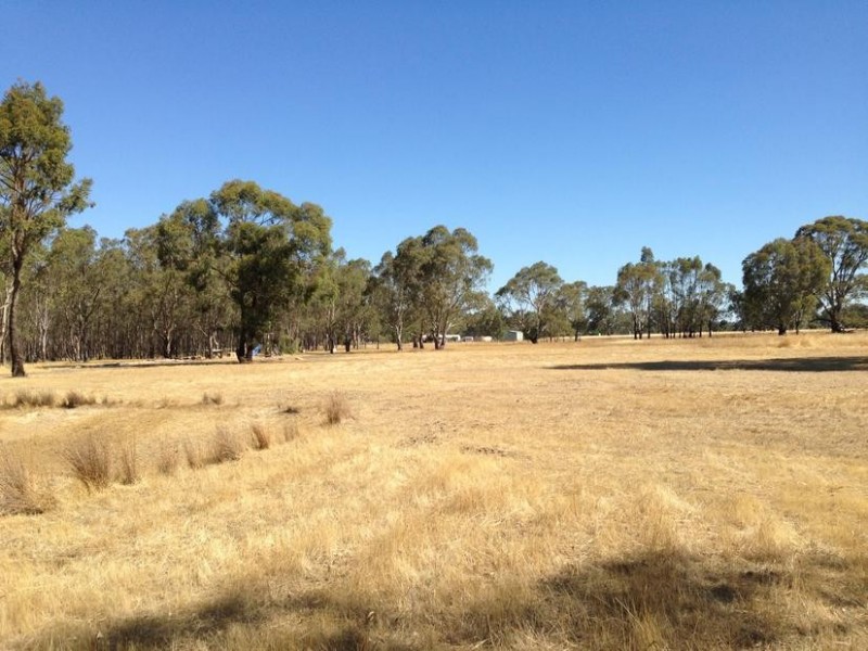 431 Sharkeys Road, Goornong VIC 3557