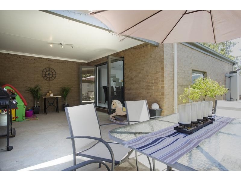 32 Peacock Drive, Epsom VIC 3551