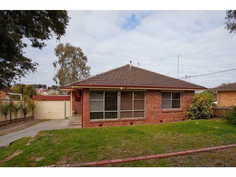 116 St Aidans Road, Kennington VIC 3550