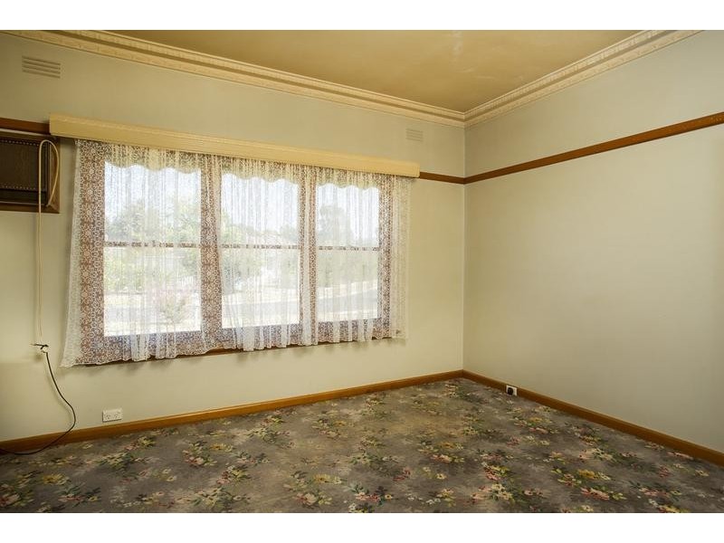 9 Alamein Court, Golden Square VIC 3555