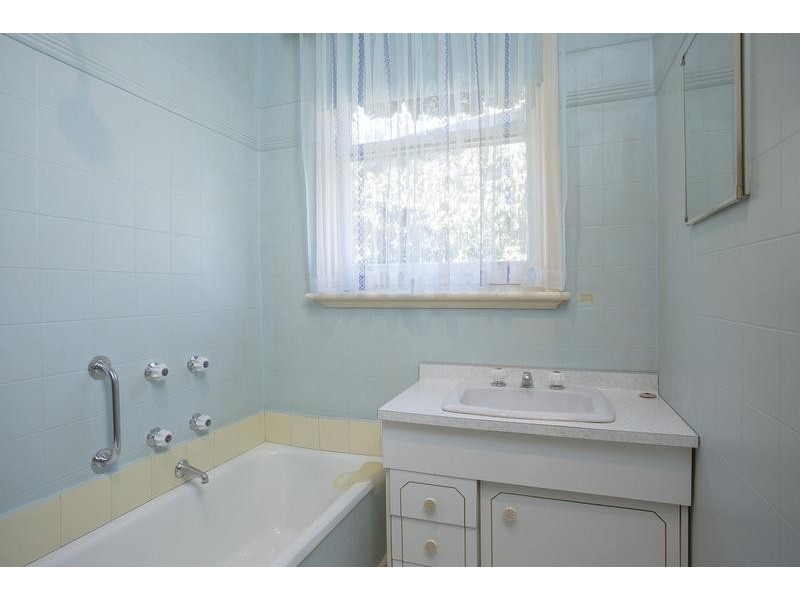 9 Alamein Court, Golden Square VIC 3555